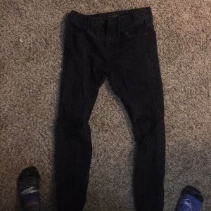 Pacsun 28/32 skinny with knee holes